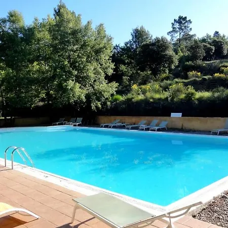 Ferienpark La Colline Des Ocres Village De 3 Etoiles 3*