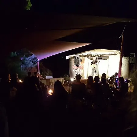 Holiday park La Colline Des Ocres Village De 3 Etoiles
